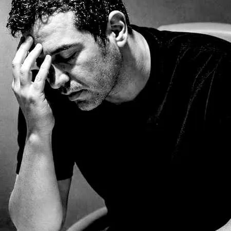 دانلود آهنگ حمید عسکری نوازشم کن دانلود آهنگ حمید عسکری نوازشم کن